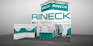 CAD-Visualisierung: Perspektivische Ansicht eines Messestands für die Firma Rineck Werkzeugtechnik in Weiß und Petrol. Über dem Stand hängt ein würfelförmiger Deckenkörper mit mehrfachem RINECK-Logo an einer Traverse. Die Rückwand trägt groß das Logo RINECK werkzeugtechnik. Links weiße Unterschränke und Wandtafeln mit dem Schriftzug „Tools are our passion – made in Germany", in der Mitte ein petrolfarbener Tresen mit schwarzen Barhockern, rechts Produktfotos von Fräswerkzeugen und ein runder Tisch mit zwei Stühlen. CAD-Visualisierung erstellt von Torsten Kraus.